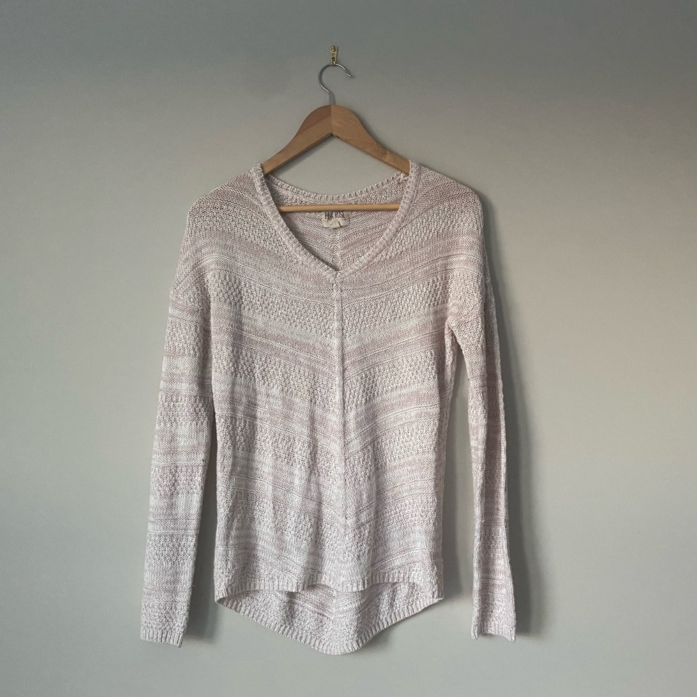 Pink Rose V-neck knit sweater